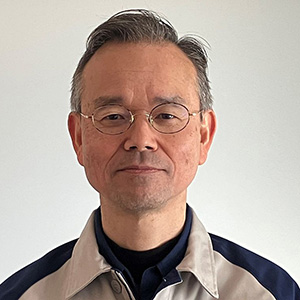柴田 康徳 氏