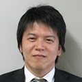 山崎 太郎 氏