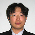 山本 輝俊 氏