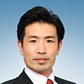 岡田 学 氏