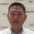 小西 晃輔 氏
