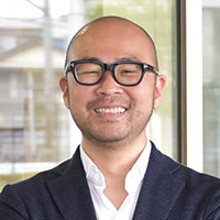 蔵本 雄一氏