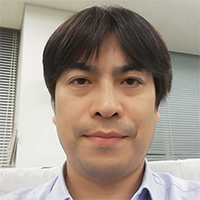石濱 直樹 氏