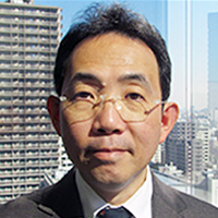 石井 通義 氏