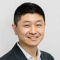 神谷 亮平