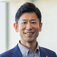 長坂 英史 氏
