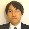川村　岳晴 氏