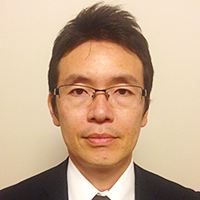 吉井 亨 氏