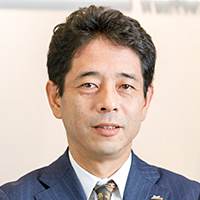 東中 一之 氏