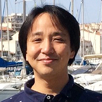 松岡 久祥 氏