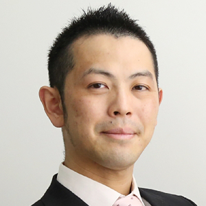 菅野 千歳 氏