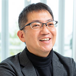 清水 敬祐 氏