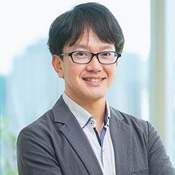 田井 宣裕 氏