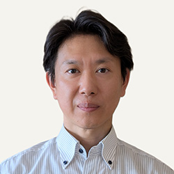 永松 秀一 氏