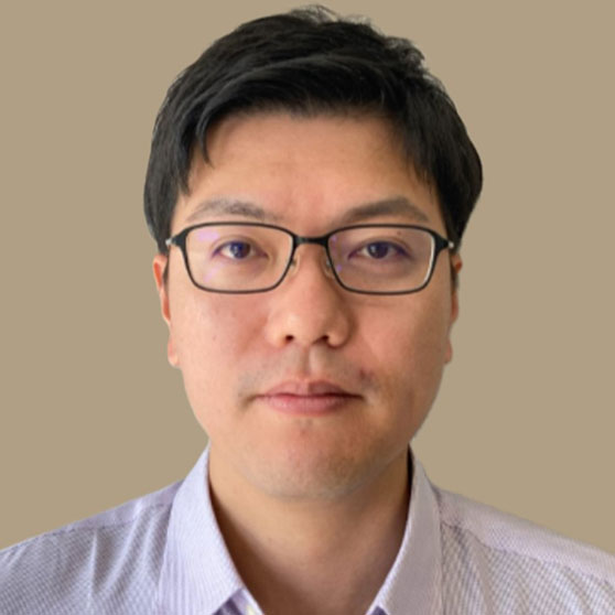 村上 和哉 氏