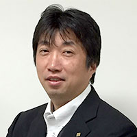 岡村 浩成 氏