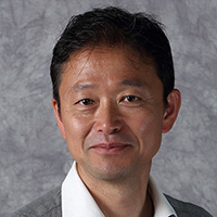 花村 実 氏