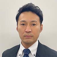 釜本 潤 氏