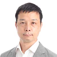 杉本 芳剛 氏