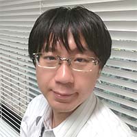 山本 秀樹 氏