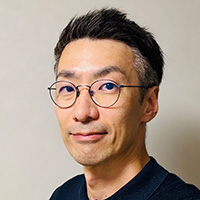 庄子 楽 氏
