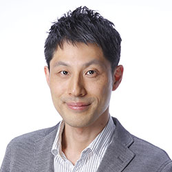 山岡 隆志 氏