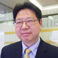 岩田郁雄氏