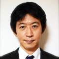 東 一欣氏