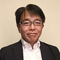 井形 弘氏