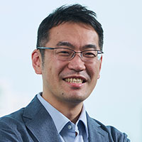 博野 雅文 氏