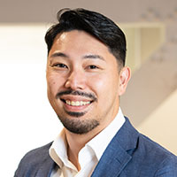 伊藤 英 氏