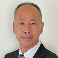 堀内 英行 氏