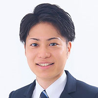 本間 貴大 氏