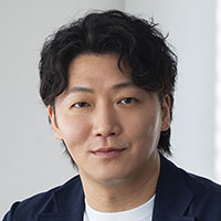 閔 弘圭 氏