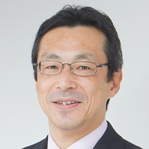 梅田 靖 氏
