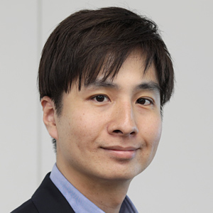土橋 優 氏