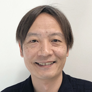 久保 謙治 氏