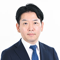 泉谷 浩成 氏