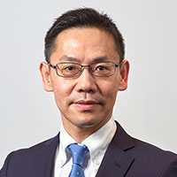 加藤 確 氏