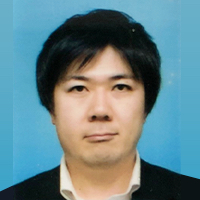 寺村 亮一 氏