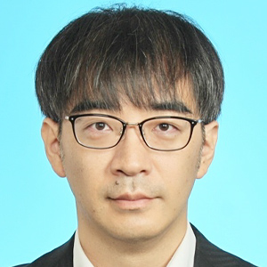 川端 健