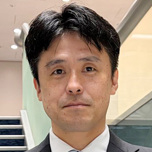 金沢 史明