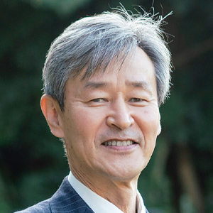 梅原 出