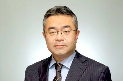 家子 弘彰 氏