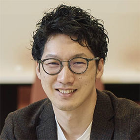 太古 無限 氏