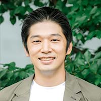 蒲山 雅文 氏