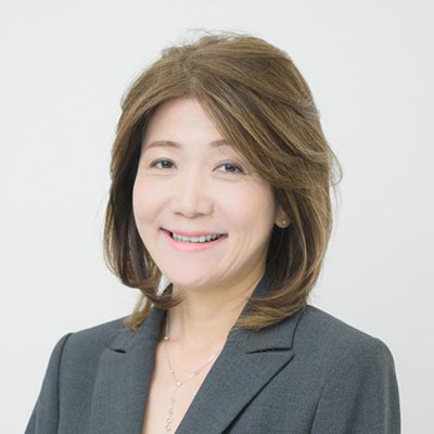 朝比奈 ゆり子氏