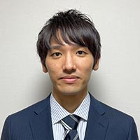 河野 翔 氏