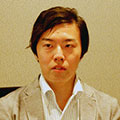 向平 友治 氏