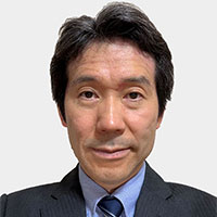 武田 健二 氏